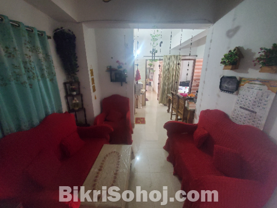 1050 sq.ft Ready Flat Sale at Basila, Mohammodpur!